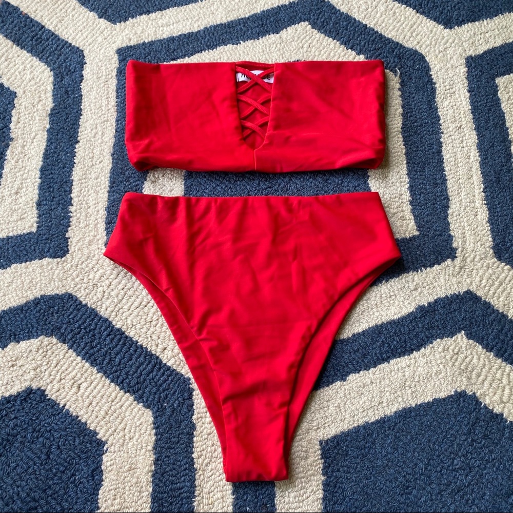 🌶 REVERSE RED HIGH WAIST STRAPLESS BIKINI! - Picture 6 of 15